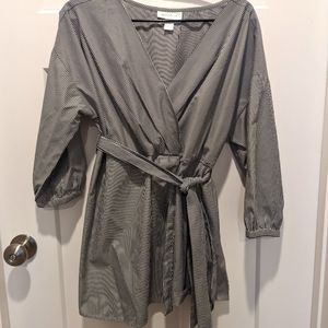 Black and white Motherhood Maternity blouse size large